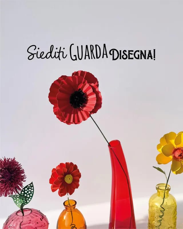 Siediti, guarda, disegna!